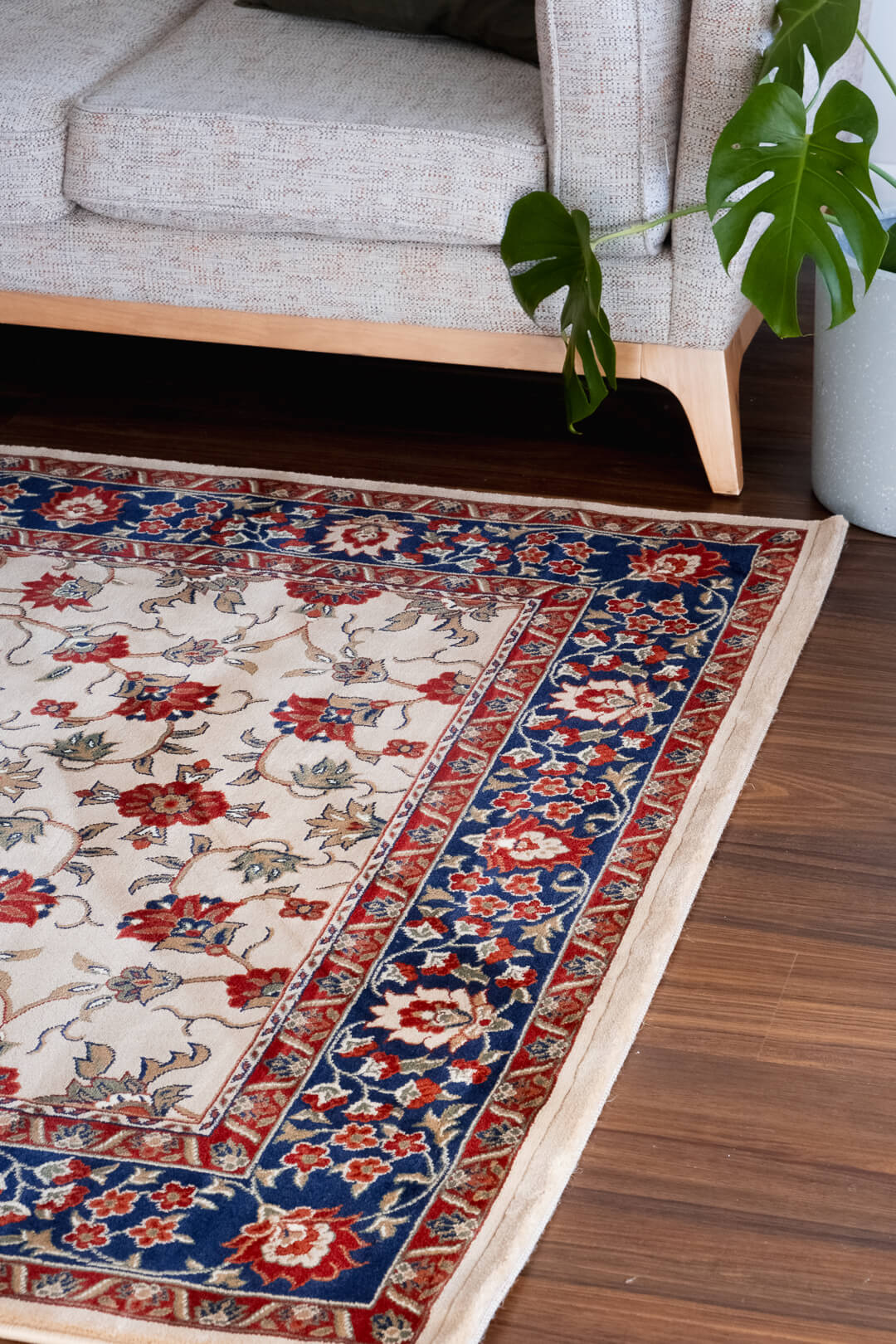 Benevolence AY001 Beige