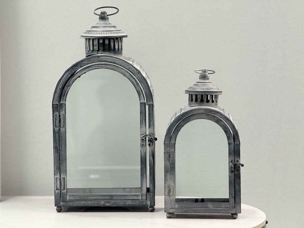 Decorative Rustic Arch Lanterns in a modern setting – set of 2 with arched tops and glass panels for stylish indoor ambiance