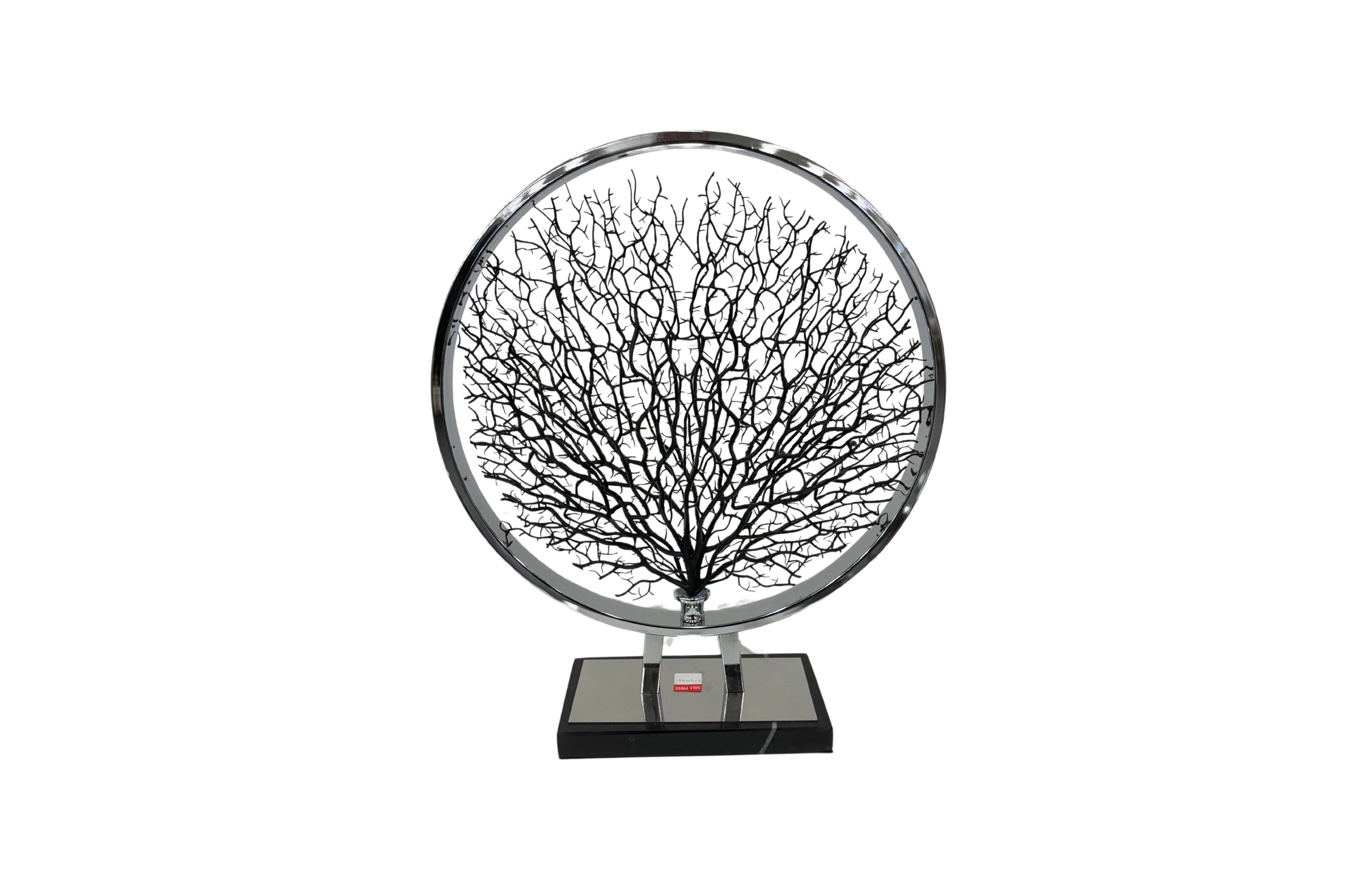 Modern silver coral tree décor on a sleek black base – a striking statement piece for any interior.