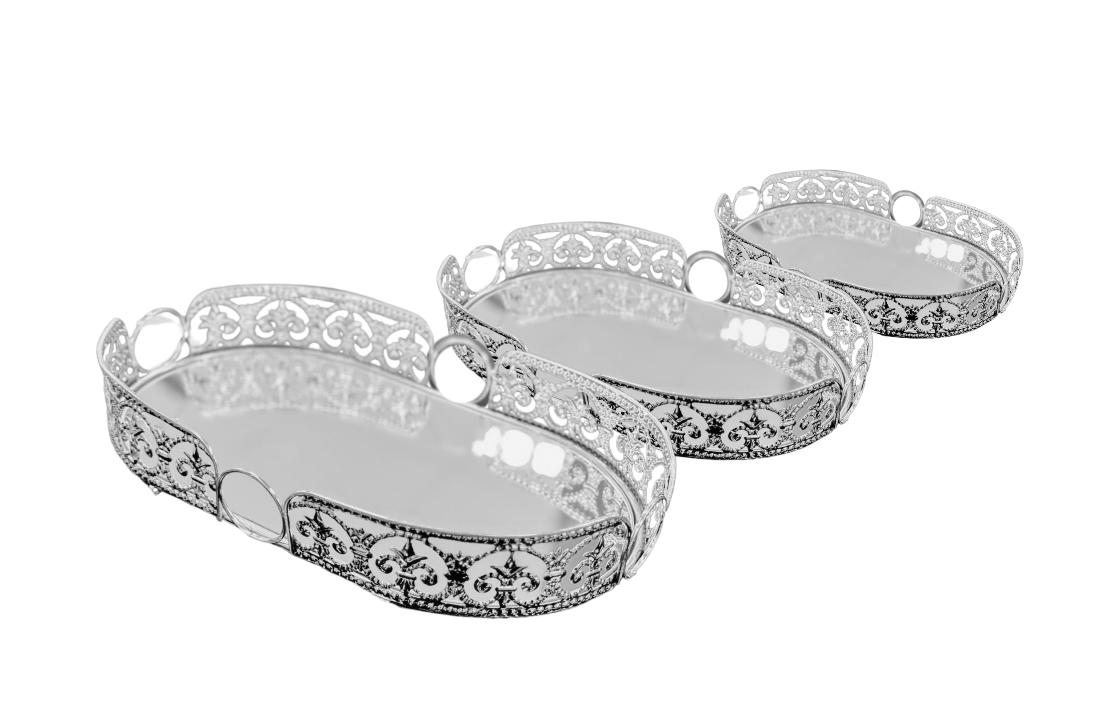 Set of 3 silver oval Lucy trays with elegant filigree edges and mirrored bases – a chic and timeless décor or serving trio.